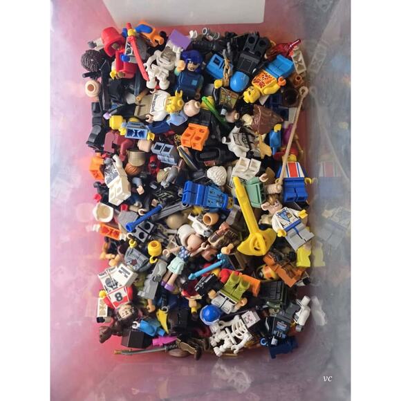 LEGO Minifigure Lot Parts Heads Legs Accessories Mixed Bulk Pieces - Picture 2 of 6